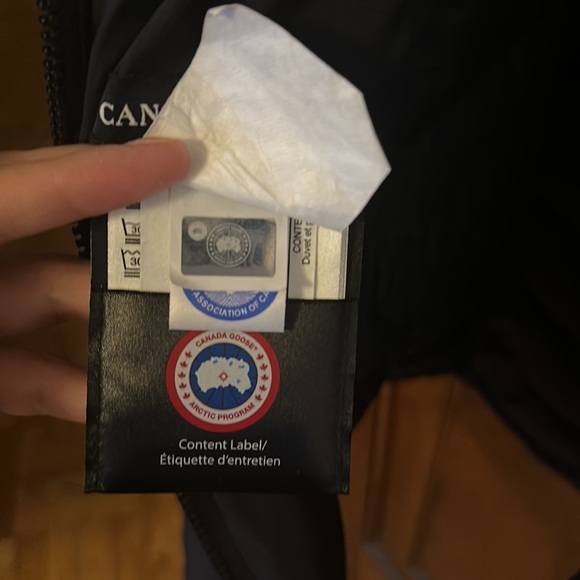 Canada Goose Camp Hooded Jacket - Picture 4 of 12